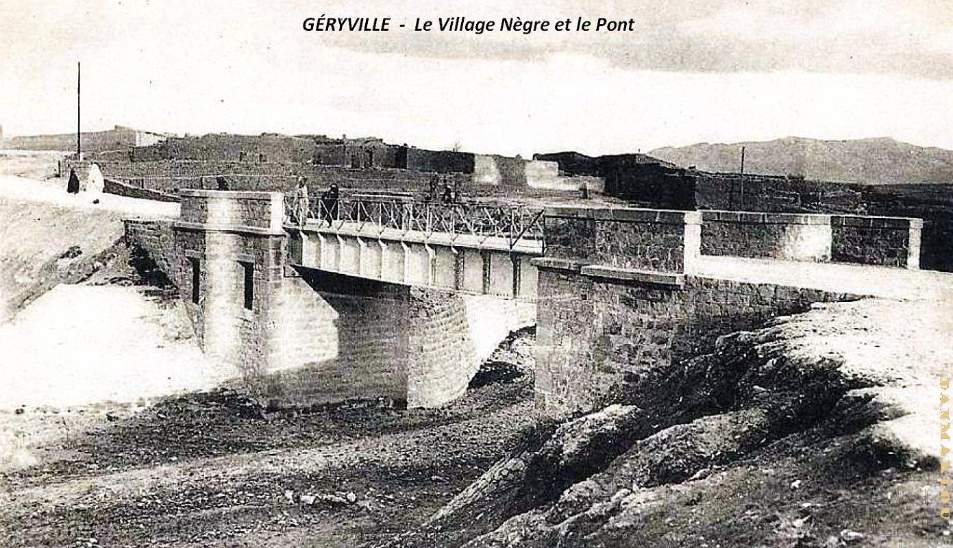 Gryville - Village Negre et Pont.jpg